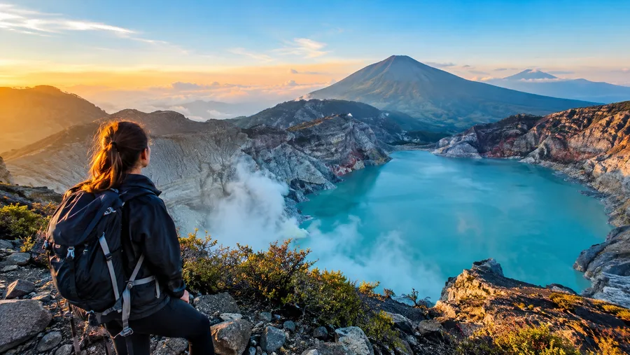 Bromo-Ijen-Wasserfall und Abenteuer-Touren